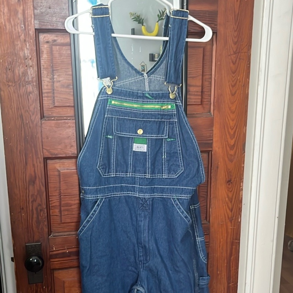 LIBERTY® WOMEN'S DENIM BIB OVERALLS 32x30